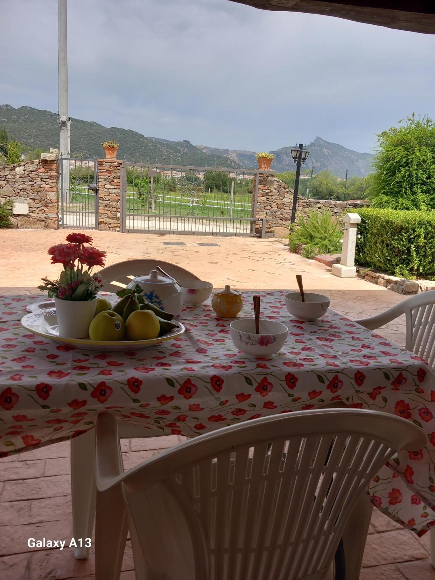 Apartmán Casa Con Bella Vista Siniscola Exteriér fotografie