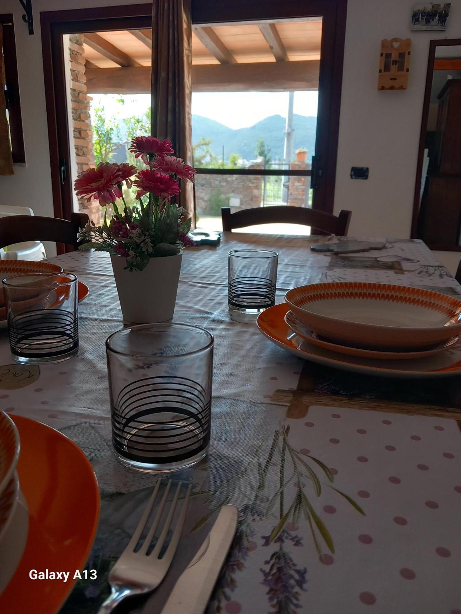 Apartmán Casa Con Bella Vista Siniscola Exteriér fotografie